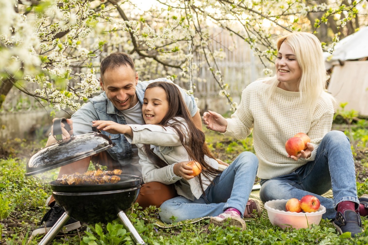 barbecue dans le jardin